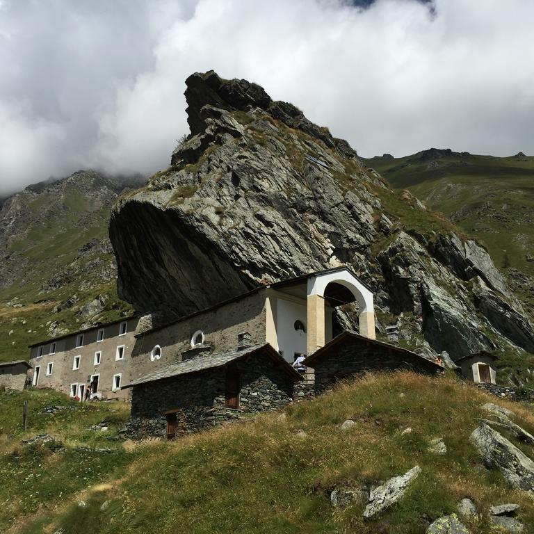 Вилла La Casa Dei Nonni Con Spa Privata Su Richiesta Pont Canavese Экстерьер фото